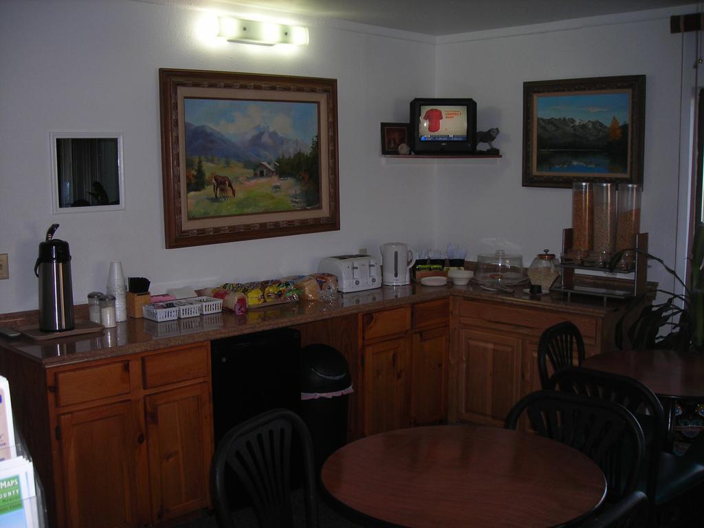 Cozy Inn Cortez Eksteriør bilde